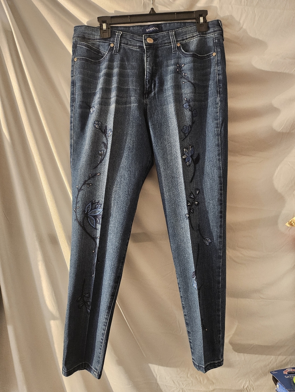 Bandolino Women's Dark Blue Floral-Embroidered Skinny Ankle Jeans 12